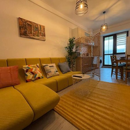 יאשי Apartment Near Palas Mall מראה חיצוני תמונה