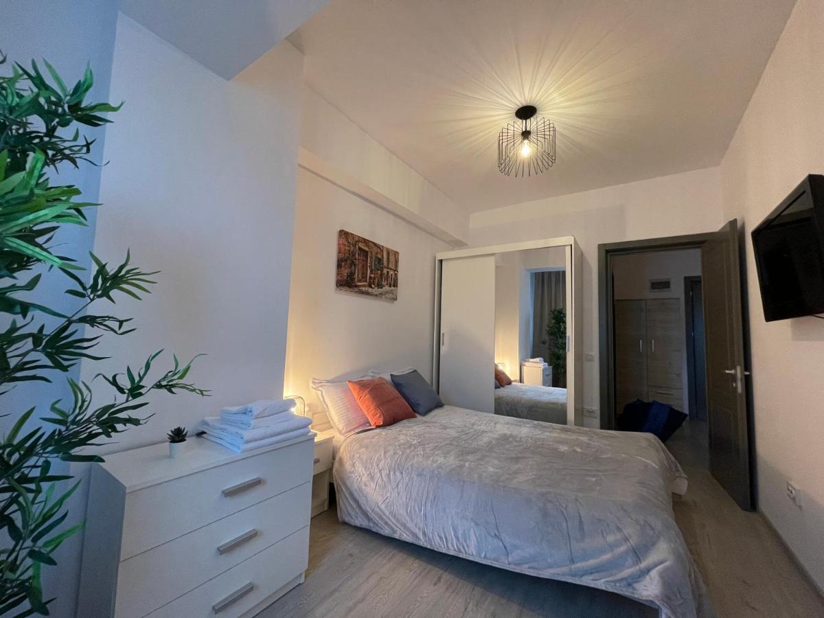 יאשי Apartment Near Palas Mall מראה חיצוני תמונה